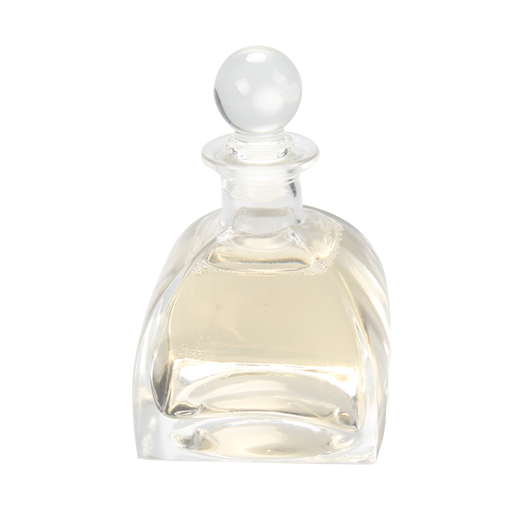 Herbal Cosmetics with Stephania Tetrandra Extract Liquid Adding