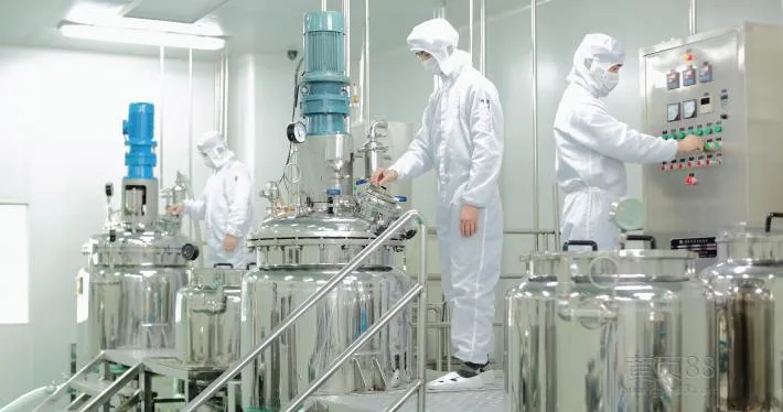Supplying Trace Elements, Preventing Vice of Pecking Feather and Archos, Improving Feather to Grow with Bright for Poultry Health Care